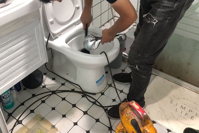 柳江疏通下水道