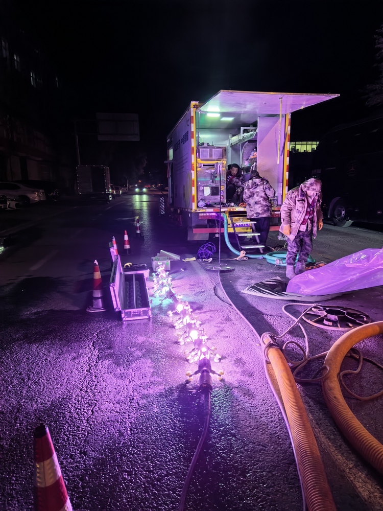 柳江管道非开挖修复